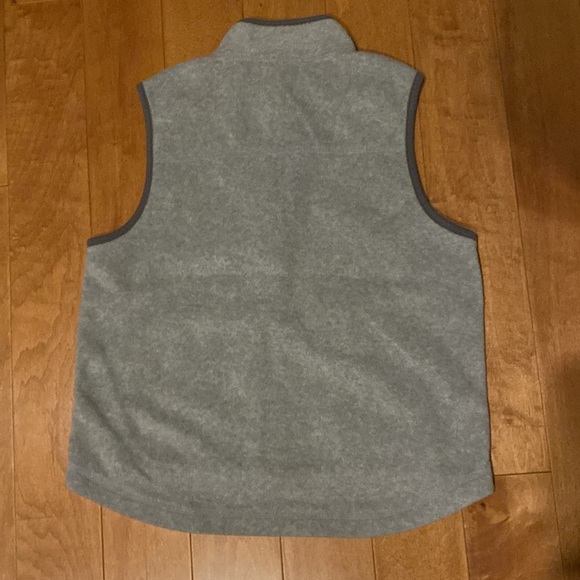 BOYS SWEATERS LONG SLEEVES VEST MIXED TOP LOT SZ 7/8 - Picture 9 of 11